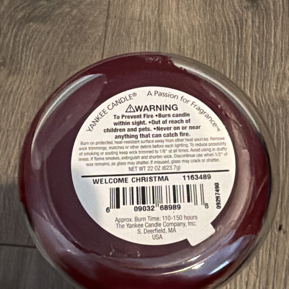 Yankee Candle Retired "WELCOME CHRISTMAS" Festive ~Large 22 oz ~WHITE LABEL~RARE - Picture 2 of 3